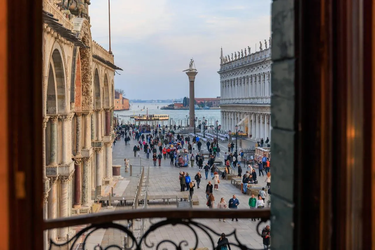 Hotel 286 Piazza San Marco Venezia Italia