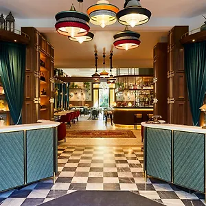 **** Hotel Indigo - Sant'elena By Ihg Italia